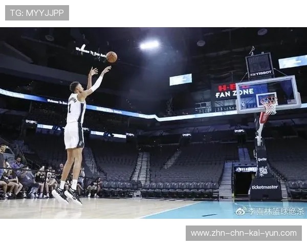 文班亚马转身勾手轻松得分，防守者毫无办法