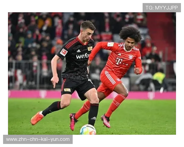 拜仁穆西亚拉小范围摆脱连转身:一场技术与智慧的完美展示 拜仁穆西亚拉小范围摆脱连转身:一场技术与智慧的完美展示