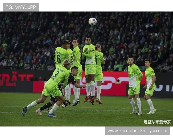 沃尔夫斯堡多点切换撕开两侧防守